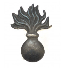 grenade on the cartridge pouch of a grenadier of a Line regiment