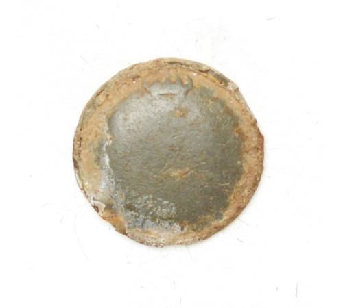 undefined button of the Kingdom of Italy with the Lombard (iron) Crown.